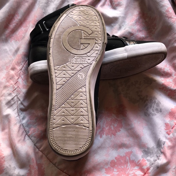 G by guess hi top sneaker - Picture 3 of 4